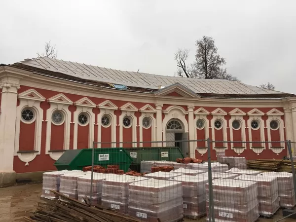 Rundāles pils muzeja staļļu ēkas Nr. 2 jumta seguma nomaiņa